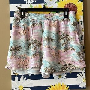 Tropical scene American Eagle shorts M